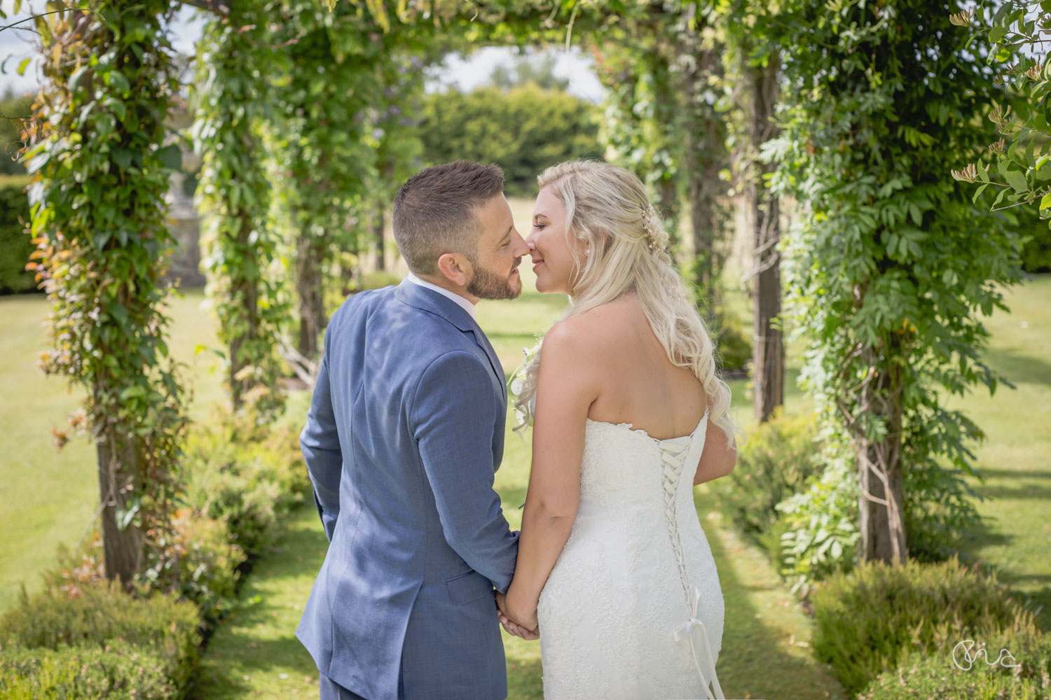 Bride and groom at Cain Manor