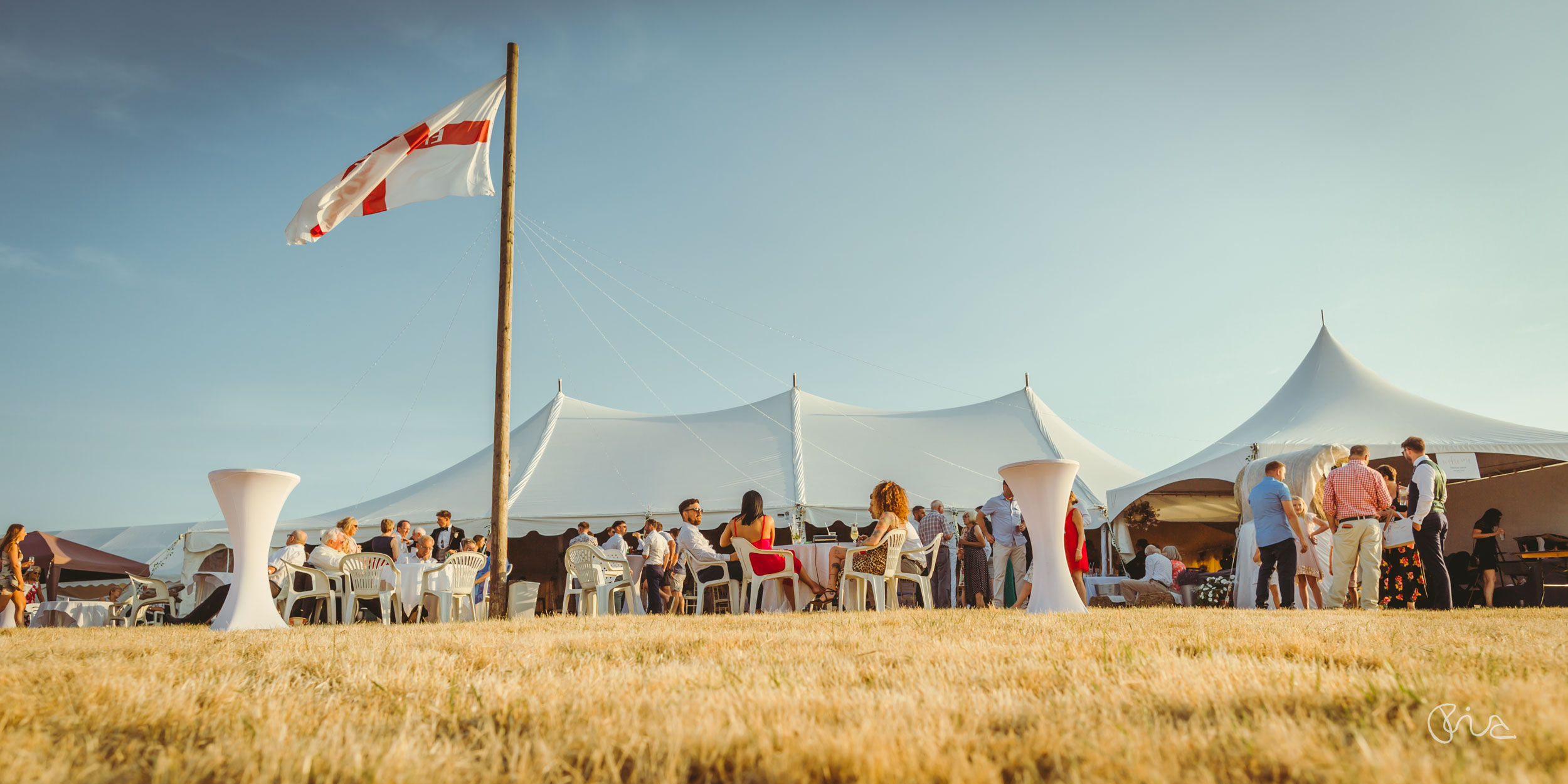 Sussex funfair wedding