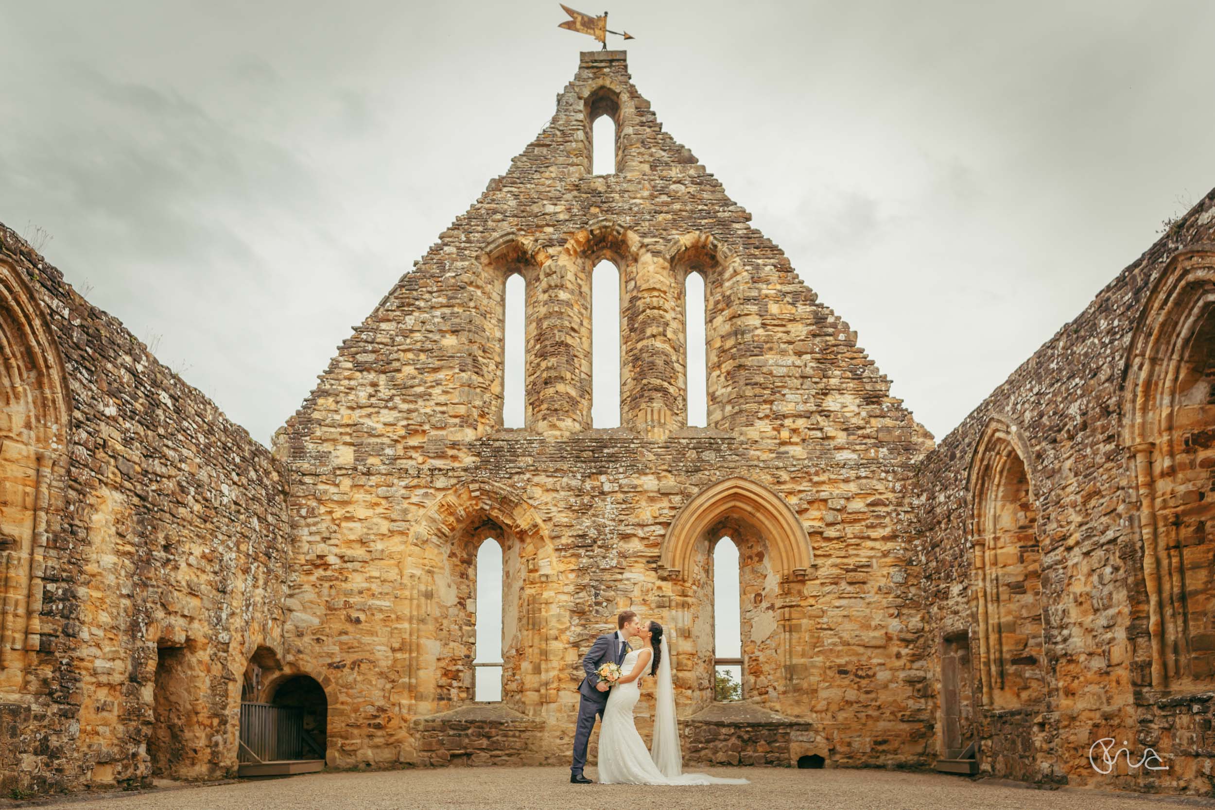 Bride and groom at Battle Abbey