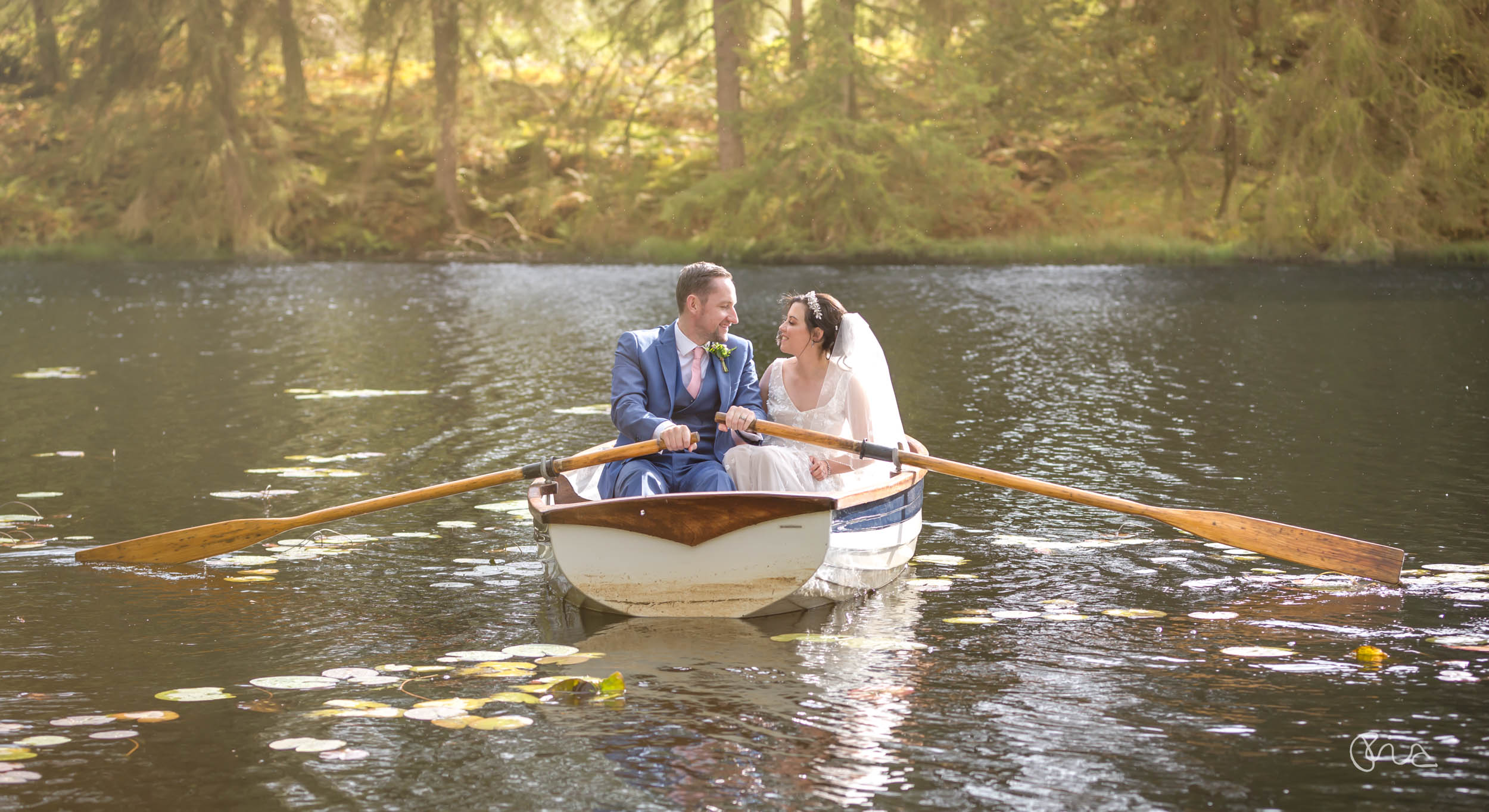 High-end Gilpin Lake House wedding