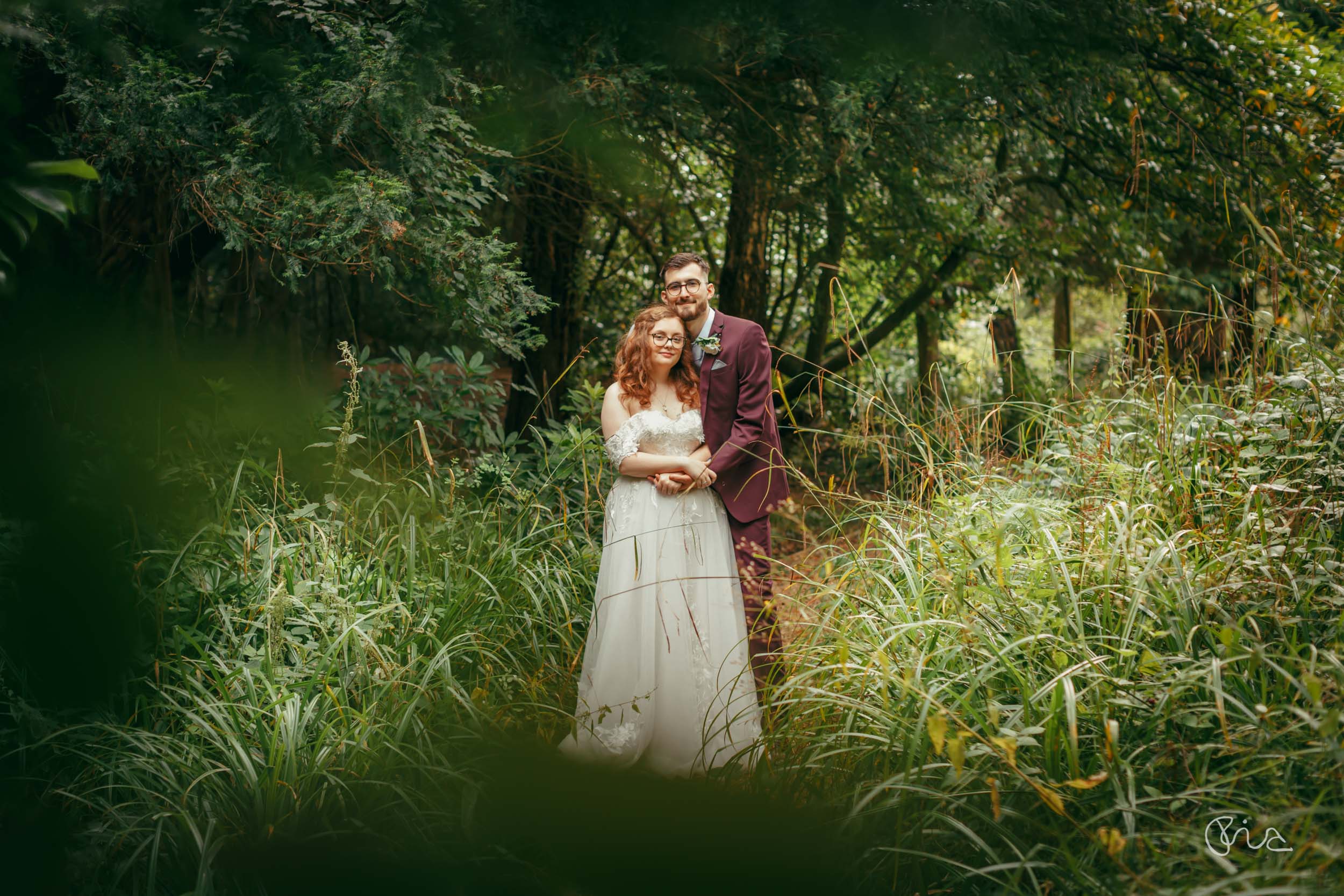 Bride and groom at the Ravenswood