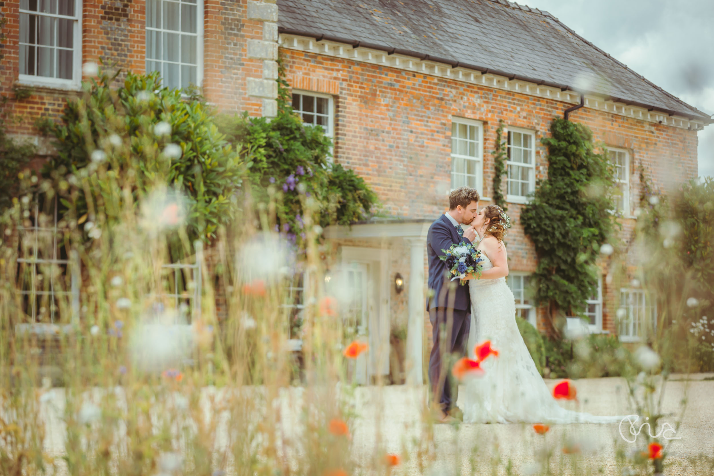 Bride and groom at Syrencot wedding in Wiltshire