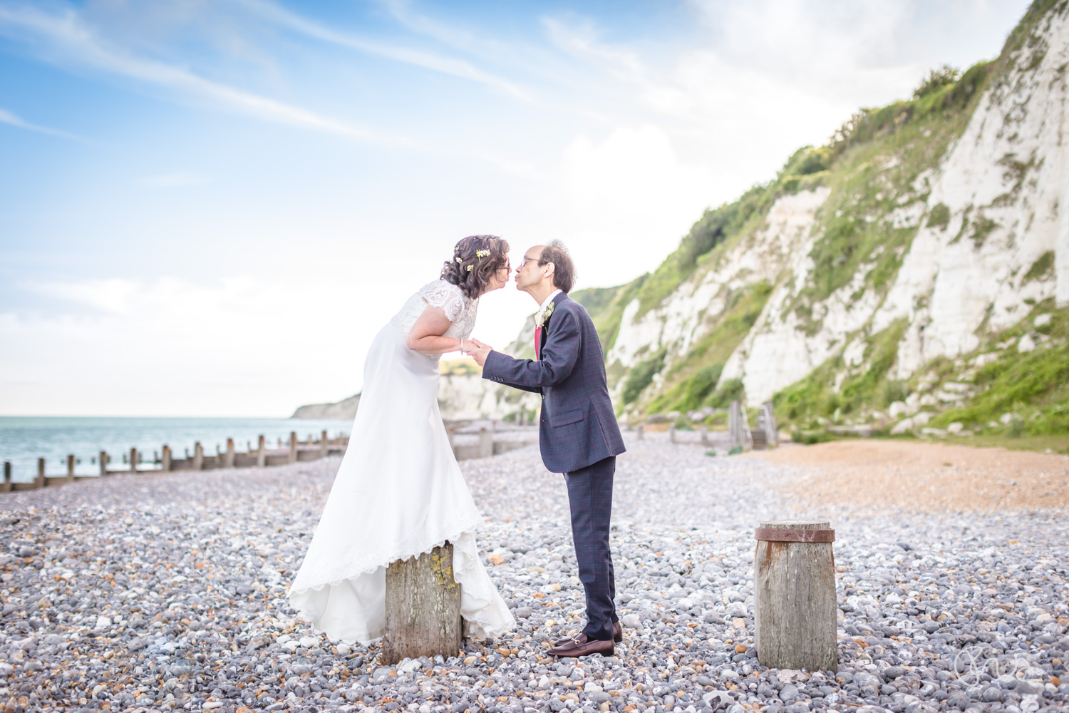 Kiss on the beach