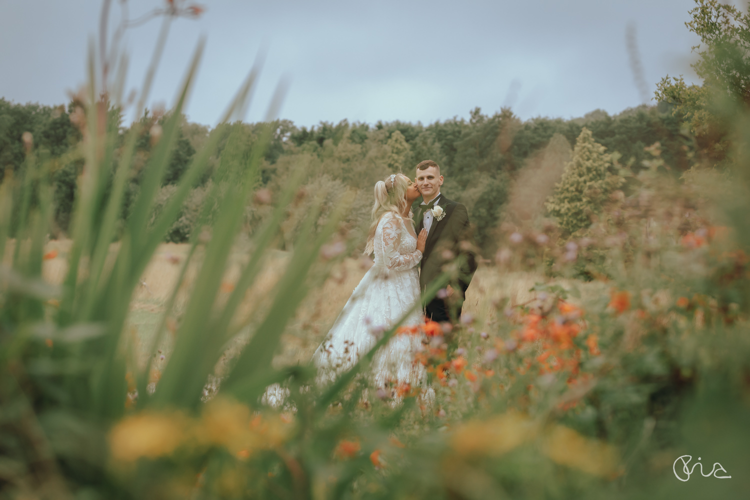 Brookfield Barn wedding in West Sussex