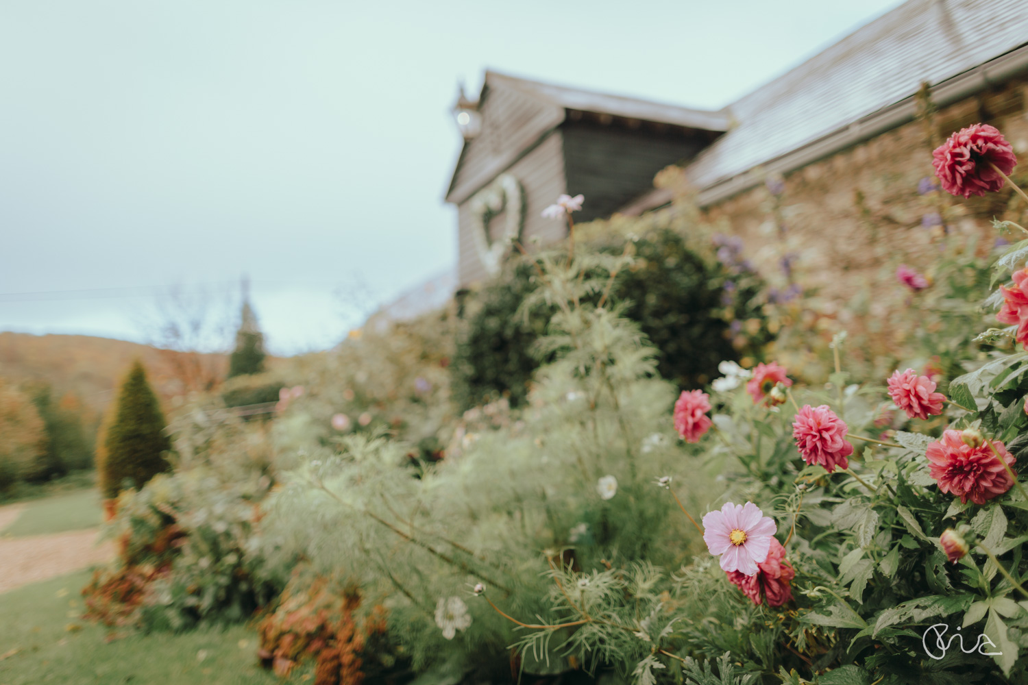 Upwaltham Barns wedding venue