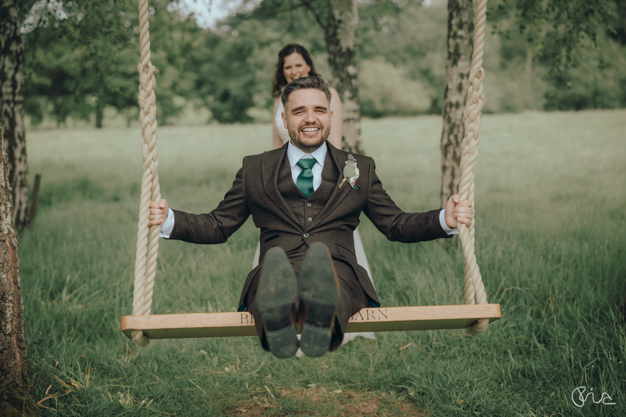 Brookfield Barn wedding photographer
